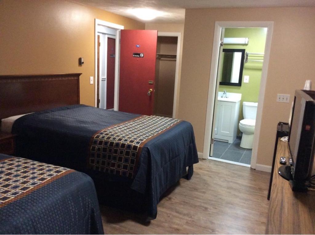 Wickford Motor Inn ノースキングスタウン エクステリア 写真