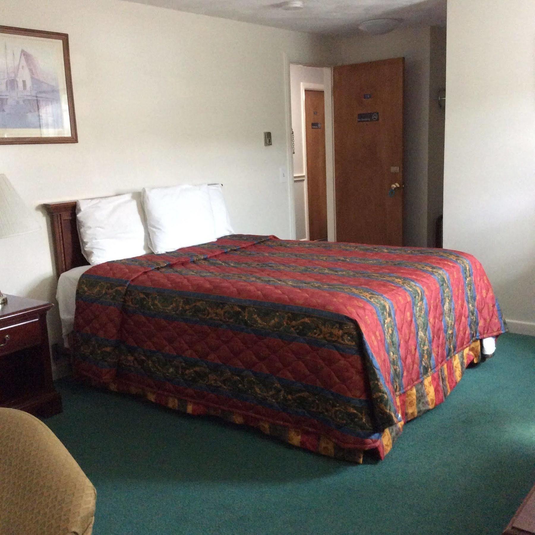 Wickford Motor Inn ノースキングスタウン エクステリア 写真