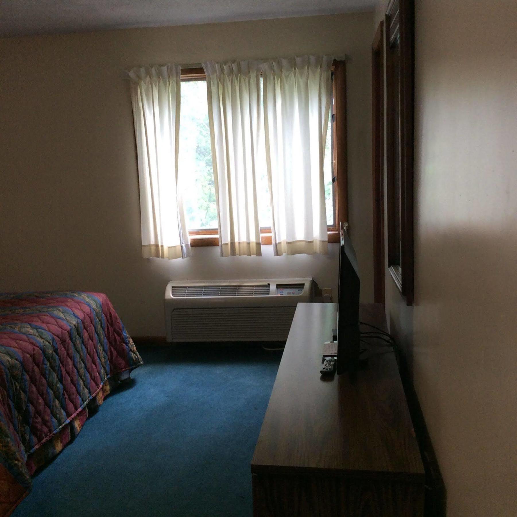 Wickford Motor Inn ノースキングスタウン エクステリア 写真