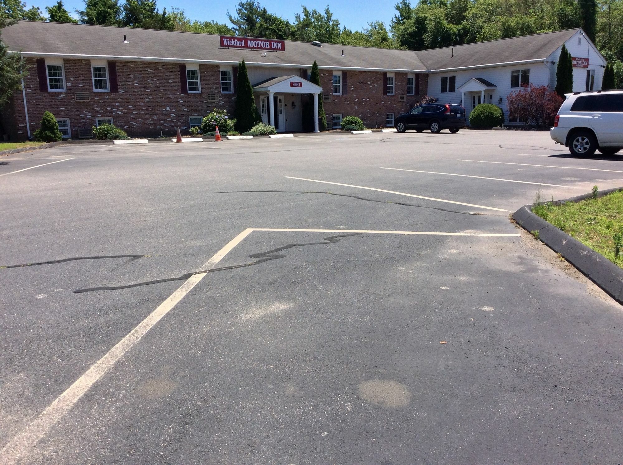 Wickford Motor Inn ノースキングスタウン エクステリア 写真
